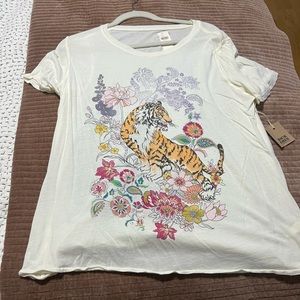 Anthropologie tshirt. Never been worn